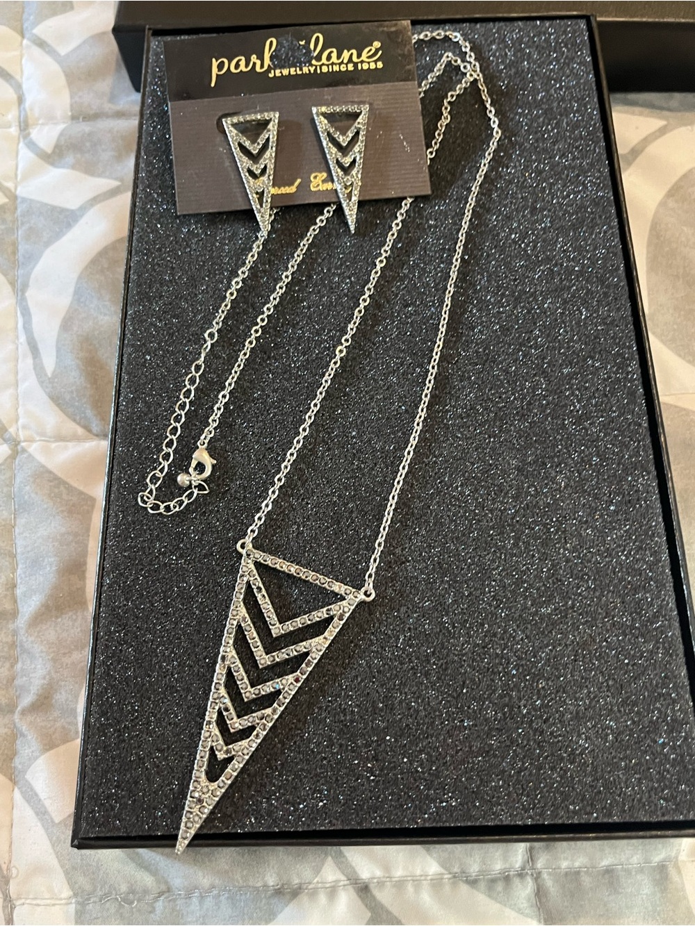 Park Lane Silver Chevron Point Pendant Necklace with Matching Earrings